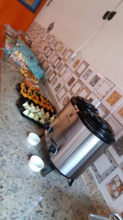 Hospedagem Cantinho Da Vitoria Vila do Abraao Ngoại thất bức ảnh